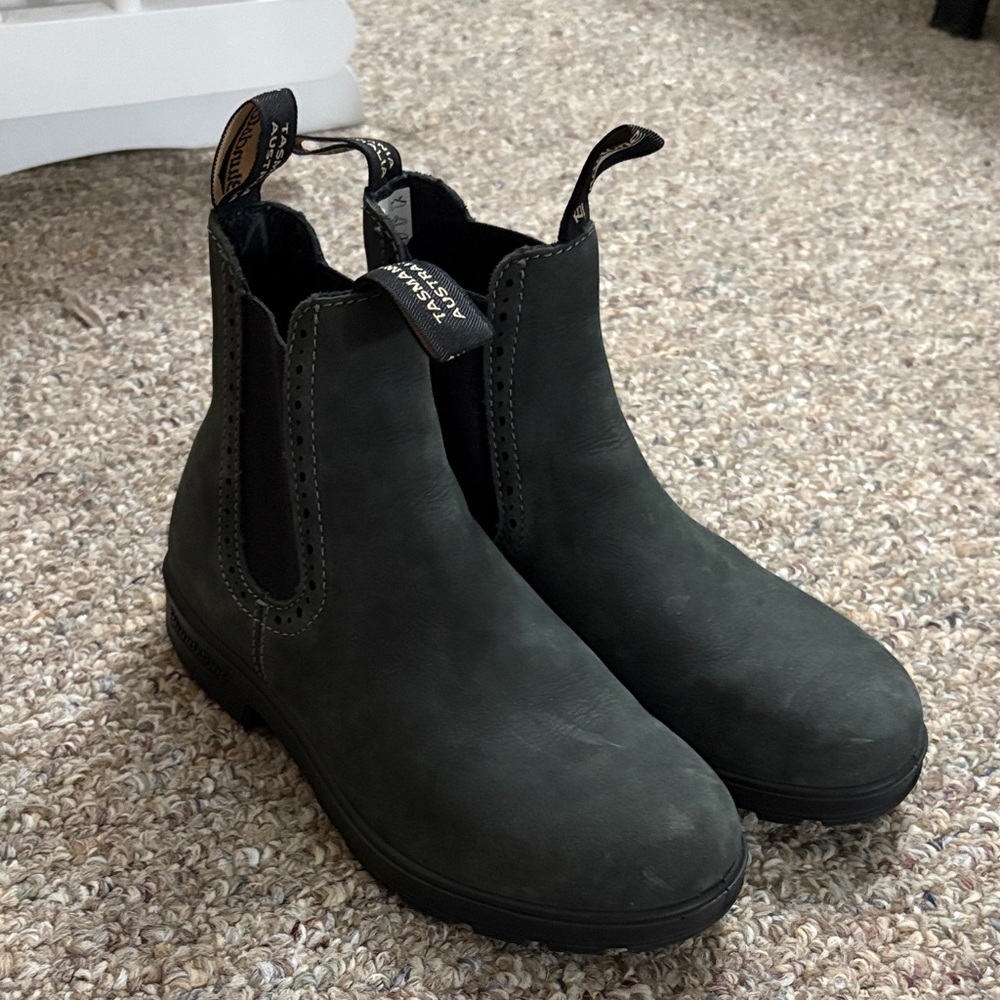 Blundstone Black Chelsea Ankle Boots